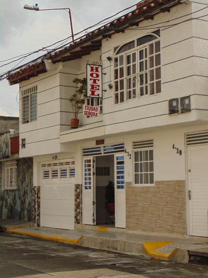 Hotel Ciudad Senora Buga Exterior photo